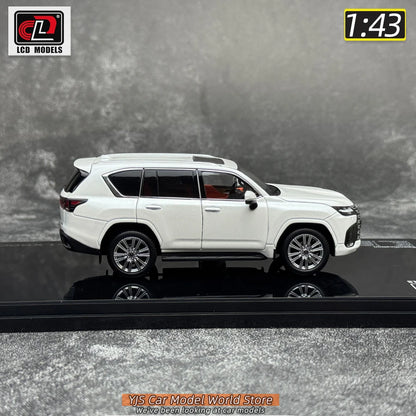 1:43 Lexus LX600