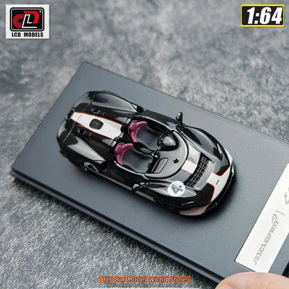 1:64 McLaren Elva M1A