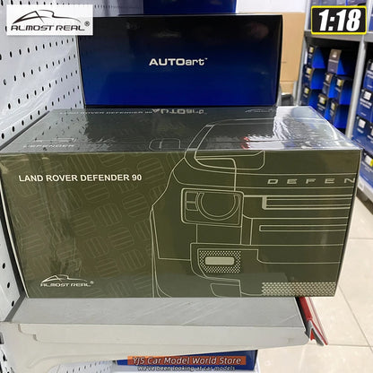 1:18 New 2020 Land Rover Defender 90