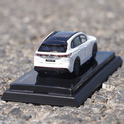 1:64 Volkswagen Passat Coupe Tiguan Teramont