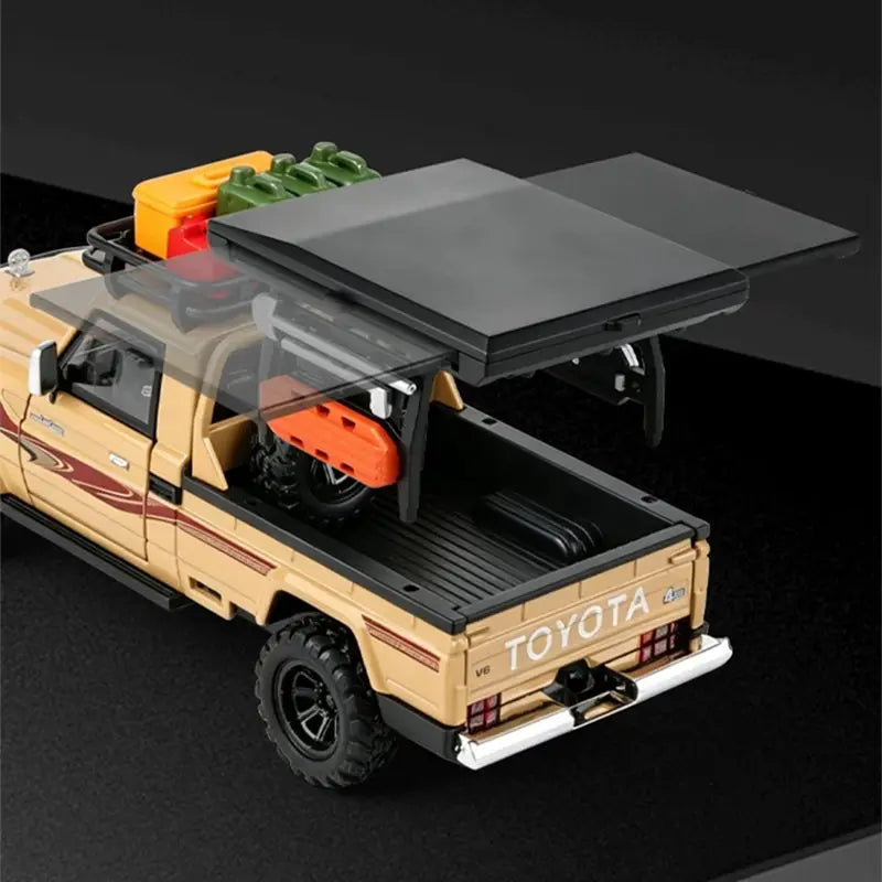 1:32 Land Cruiser LC79
