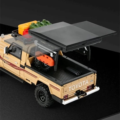 1:32 Land Cruiser LC79