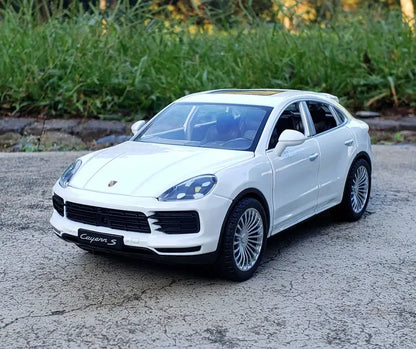 1:24 Porsche Cayenne Turbo S