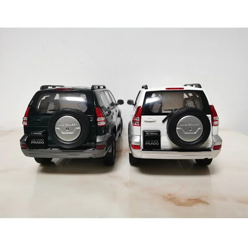 1:18 GX TOYOTA PRADO 2008