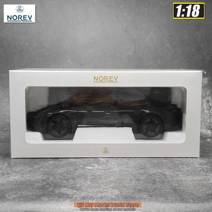 1:18 Porsche Taycan Turbo S 2024