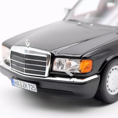 1:18 Mercedes-Benz S560 W126