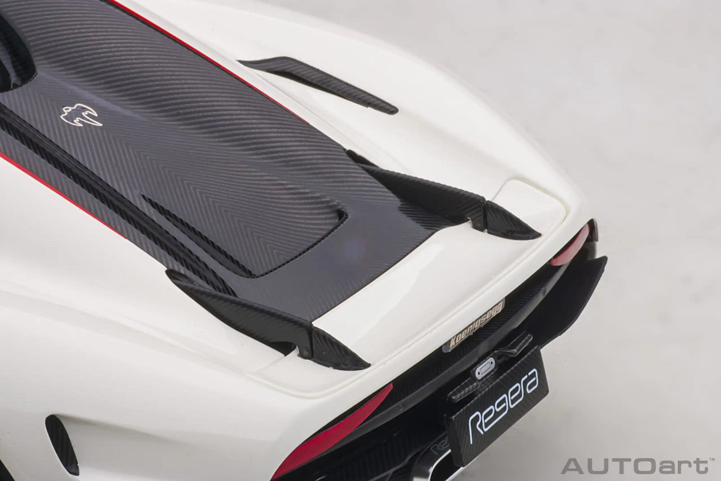 1:18 Koenigsegg Regera