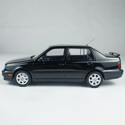 1:18 Volkswagen Jetta GLX VR6