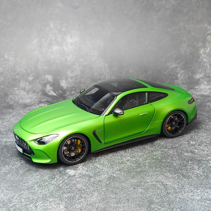 1:18 Mercedes-Benz AMG GT63