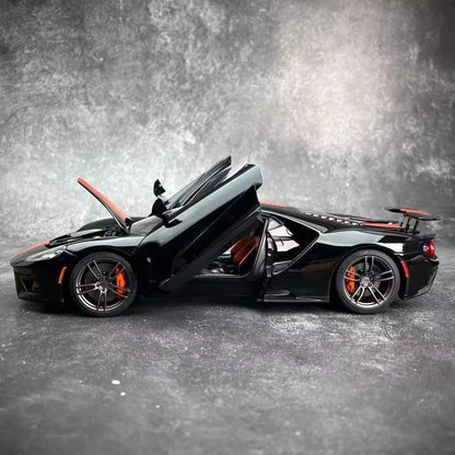 1:18  FORD GT 2017