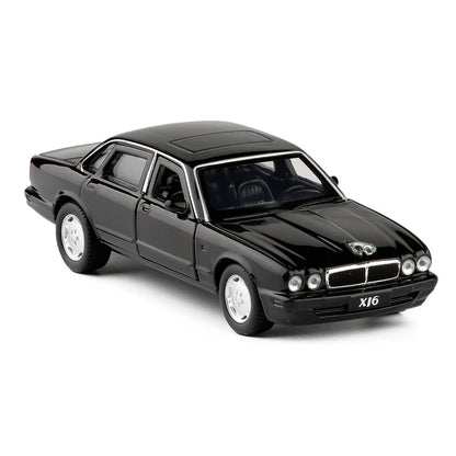 1:36 Jaguar XJ6