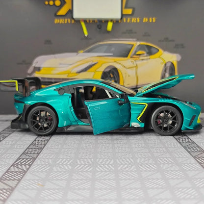 1:24 Aston Martin Vantage GT3