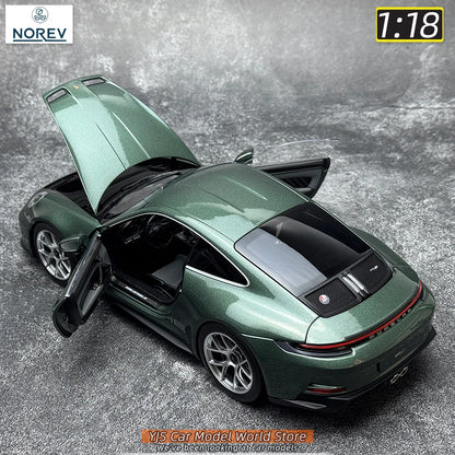 1:18 Porsche 911 S/T 2023