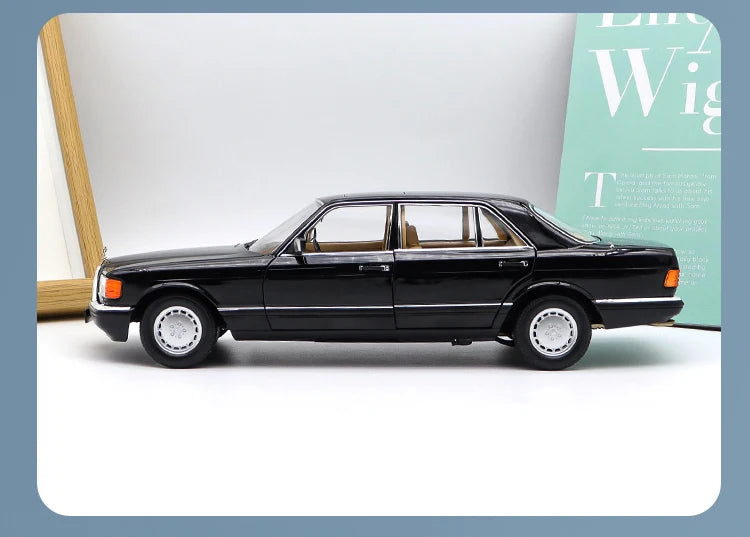 1:18 Mercedes-Benz S560 W126