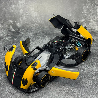 1:18 Zonda Cinque Roadster 2009  Limited to 1008