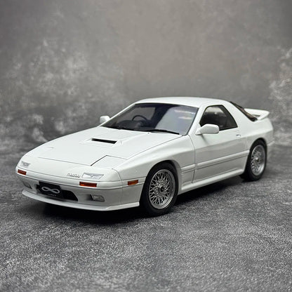 1:18 Mazda RX7 FC3S 1989