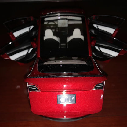 1:18 Tesla Model Y