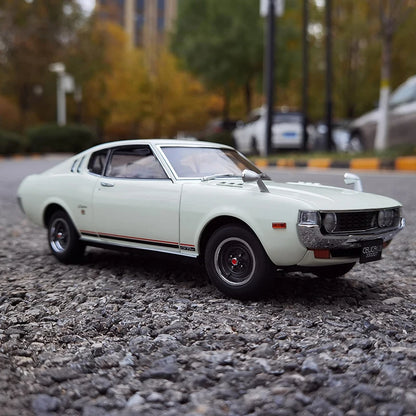 1:18 Toyota Celica LIFTBACK 2000GT (RA25)