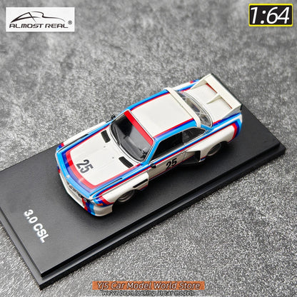 1/64 BMW M1 3.0 CLS