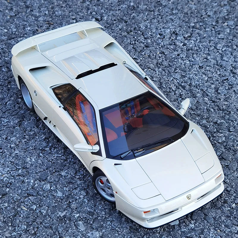 1:18 Lamborghini Diablo SE30 Jota