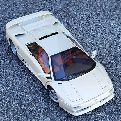 1:18 Lamborghini Diablo SE30 Jota