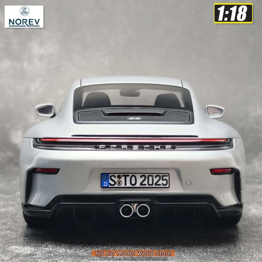 1:18 Porsche 911 GT3 w/Touring Pack 2025