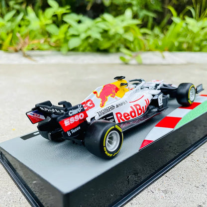 1:43 2021 F1 Red Bull Racing RB16B 33# Verstappen