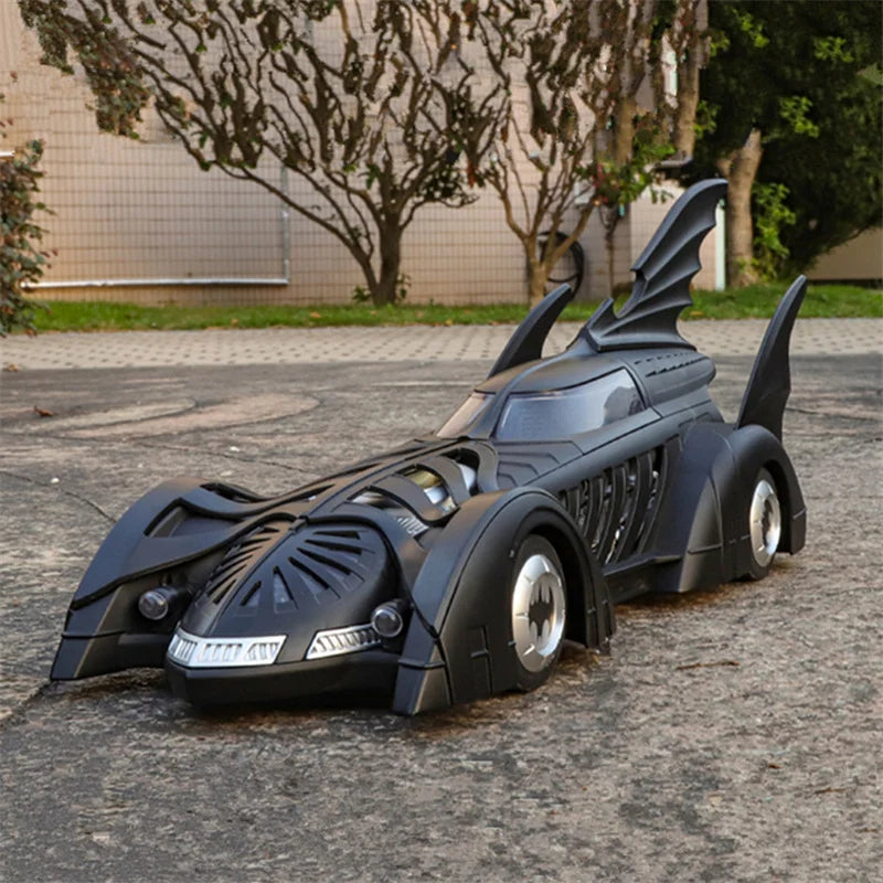 1:18 Second Generation Chariots Batmobile