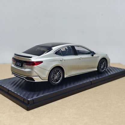 1:30 Toyota Camry LE XSE XV80 Coupe