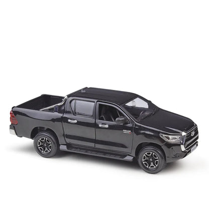 1:27 Toyota Hilux
