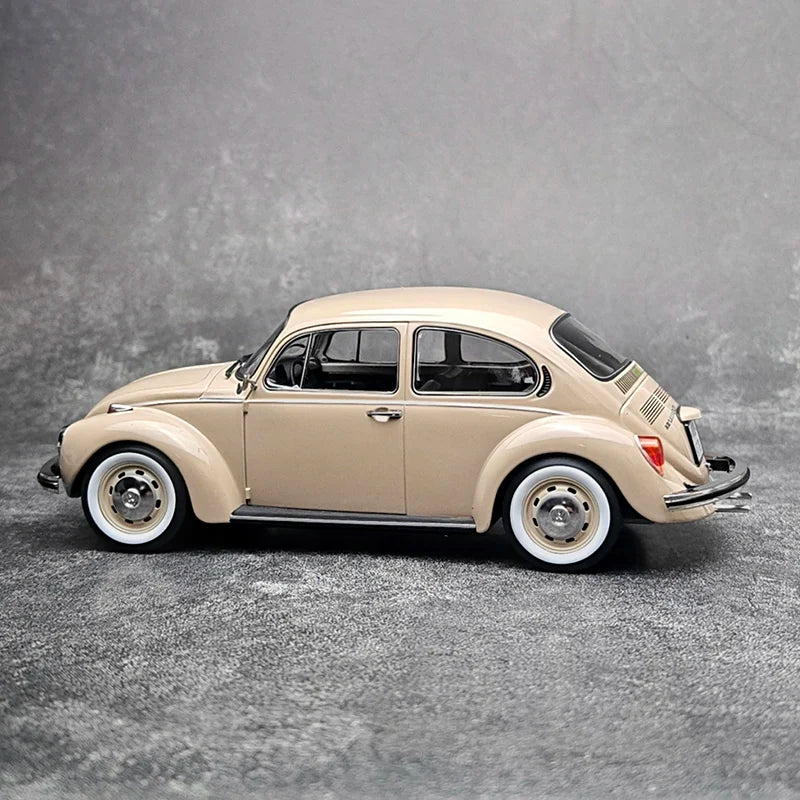 1:18 Volkswagen Beetle 1303 1973