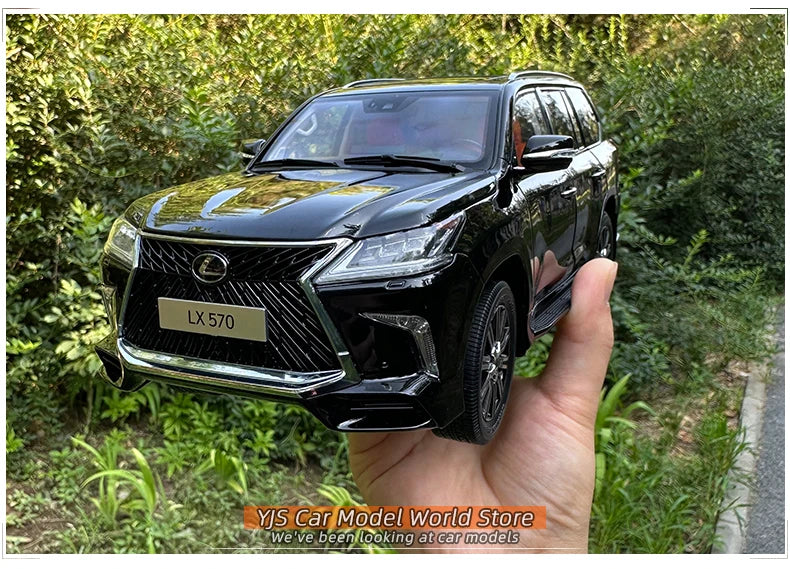 1:18 Lexus LX570