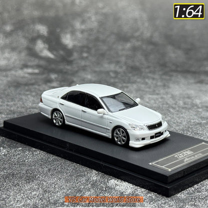 1:64 Toyota Crown 12th generation