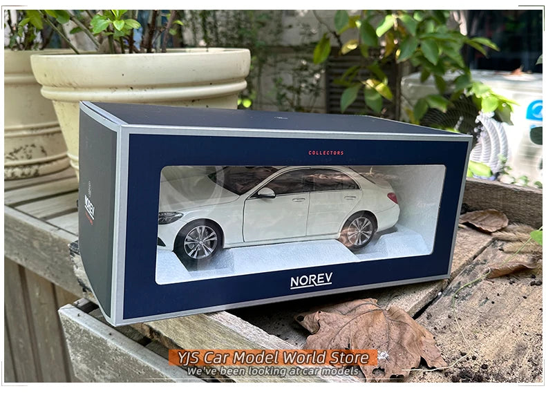 1:18  Mercedes-Benz C200 2014-2016