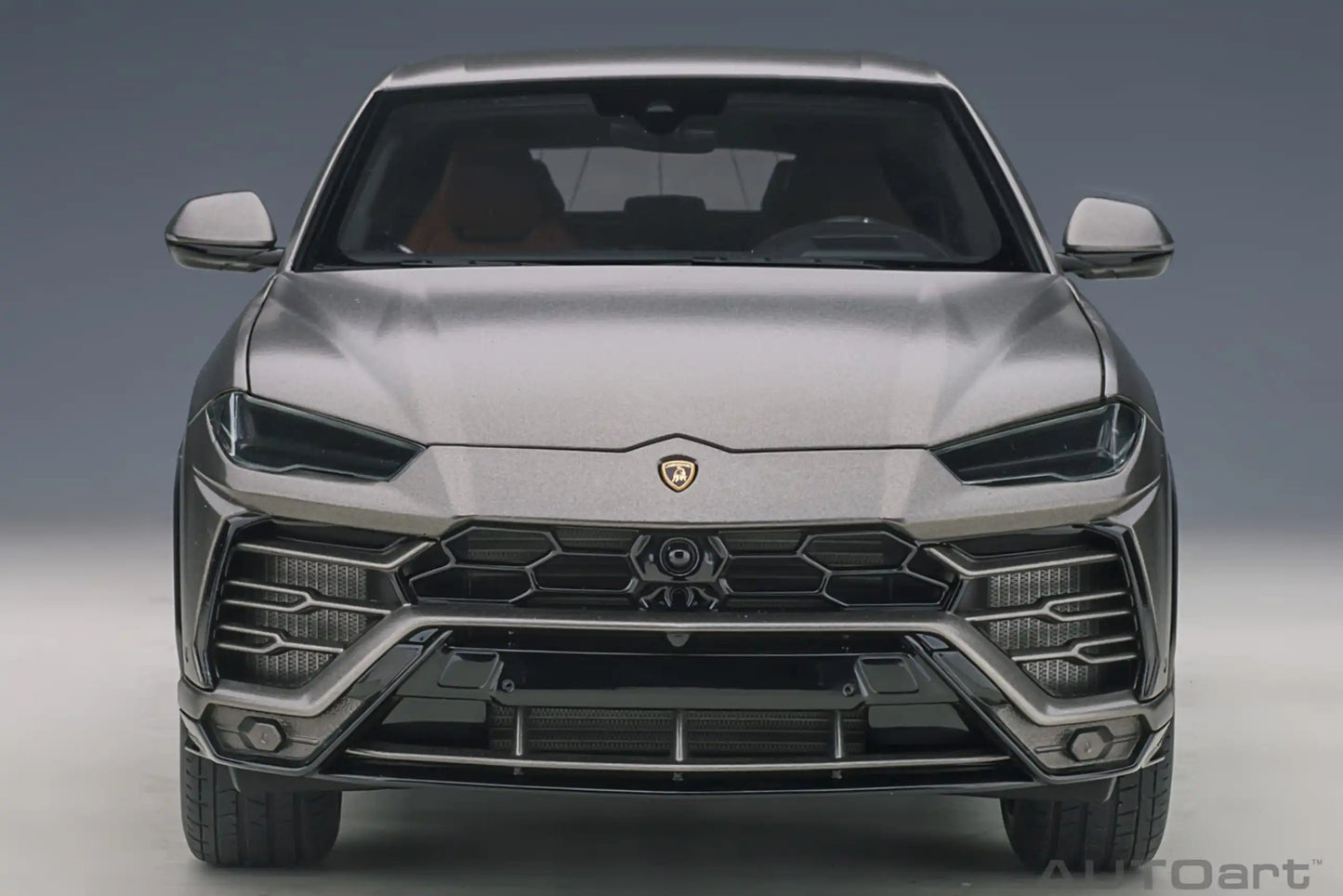 1:18 LAMBORGHINI URUS