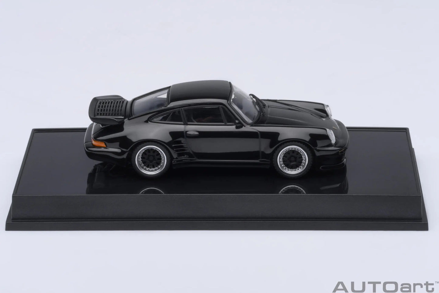 1:64 Porsche 911(930) TURBO WANGAN MIDNIGHT BLACKBIRD
