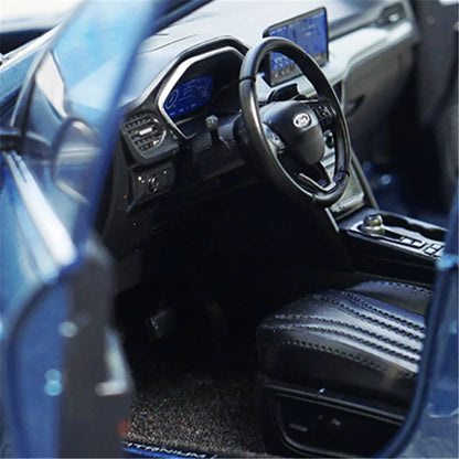 1:18 ‌FORD ESCAPE