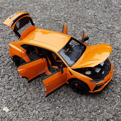 1:18 Lamborghini Urus