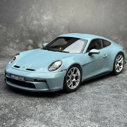 1:18 Porsche 911 ST 2023