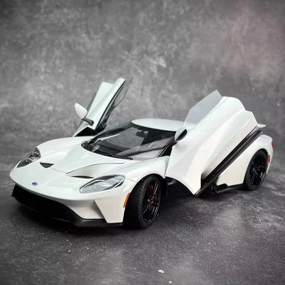 1:18  FORD GT 2017