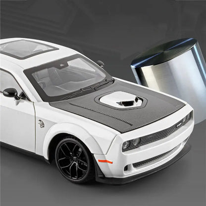 1:18 Dodge Challenger SRT Hellcat