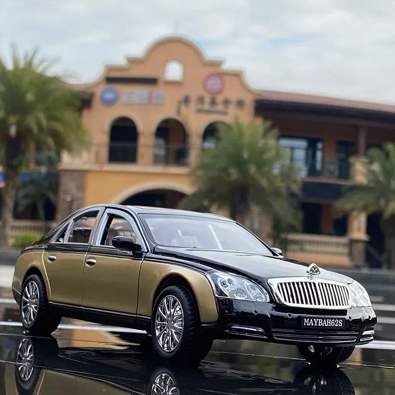 1:24 Mercedes-Benz Maybach 62s