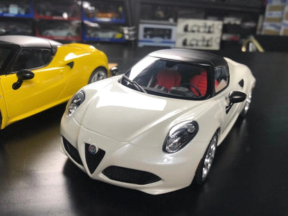 1:18 Alfa Romeo 4C Spider