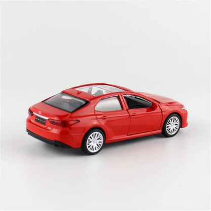 1:43 TOYOTA Camry