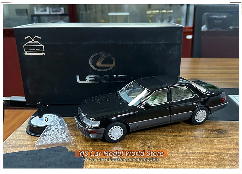 1:18 Lexus LS400