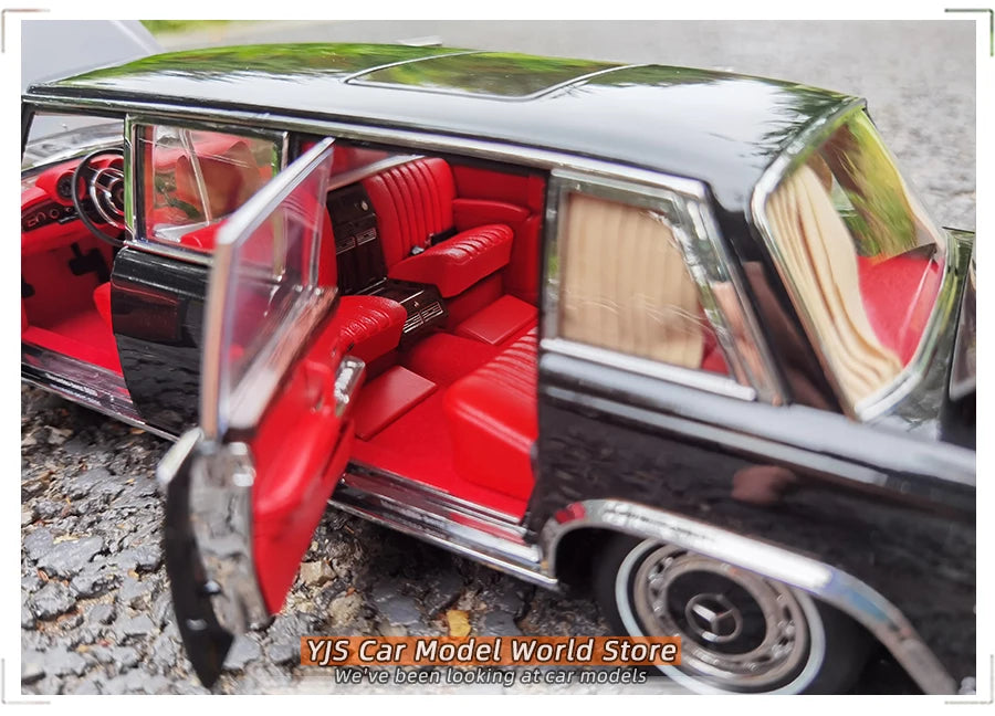 1:18 Mercedes-Benz Pullman MB 600