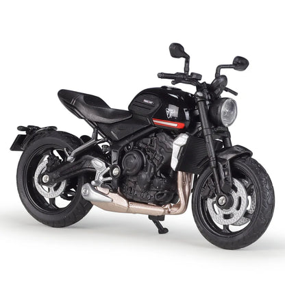 1:18 Triumph Trident 660