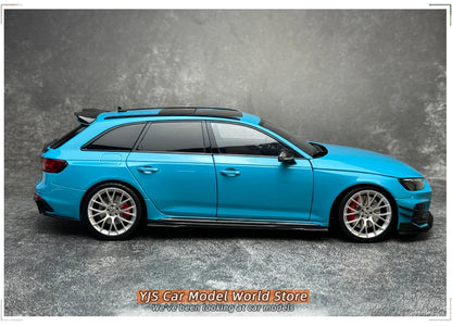 1:18 Audi RS4