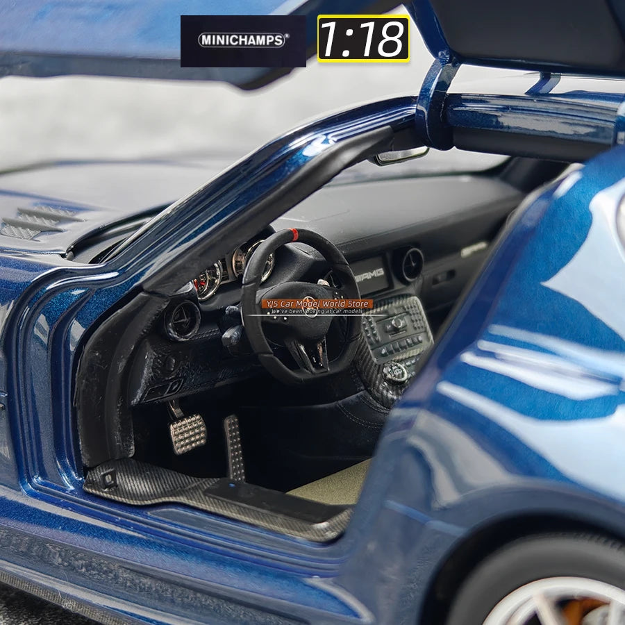 1:18 Mercedes-Benz SLS