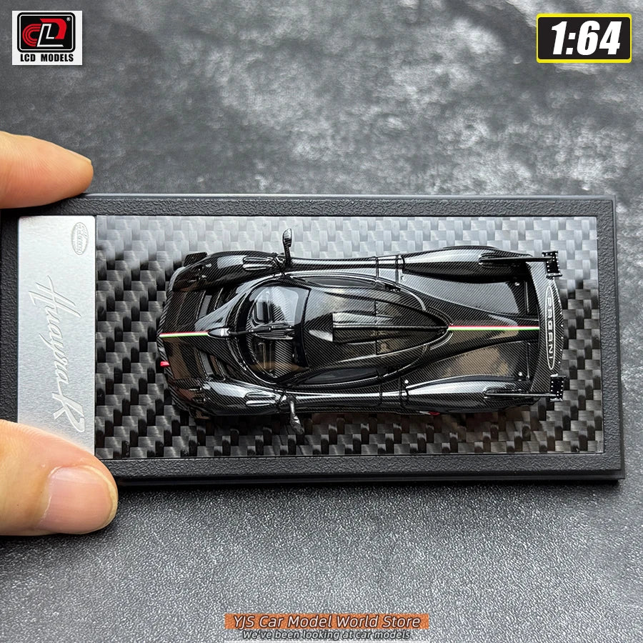 1:64 Pagani Huayra R